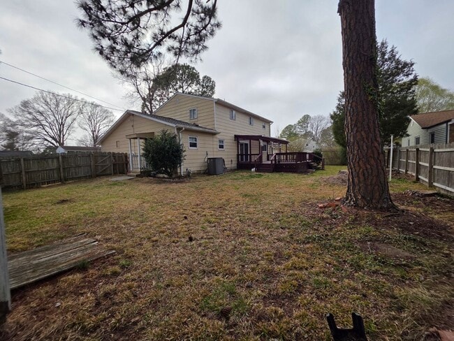 Building Photo - Carolanne Farms