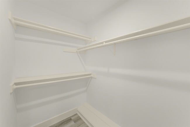 Building Photo - 4138 Club Valley Dr