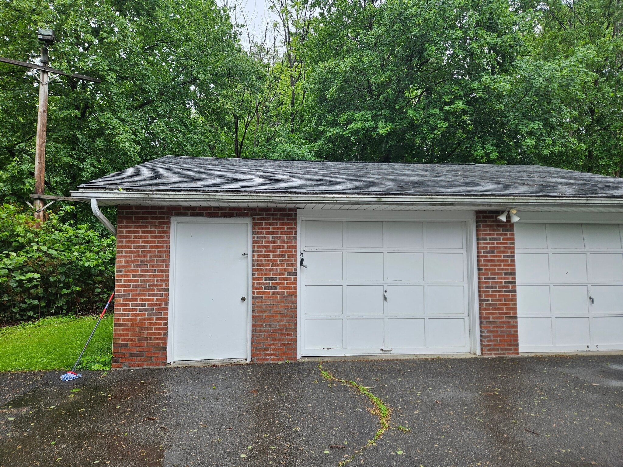 Building Photo - 16 Barney Ct