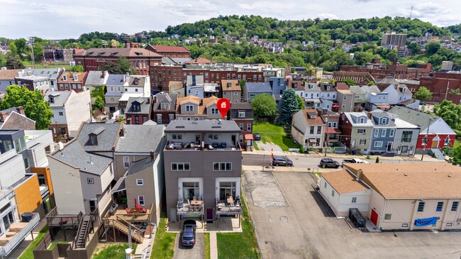 Building Photo - 3433 Ligonier St