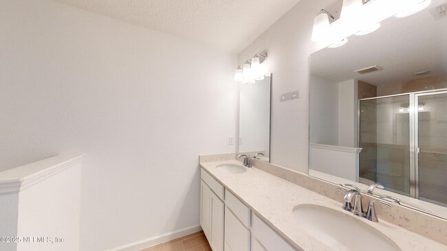 Building Photo - 3966 Whippoorwill Holler Ln