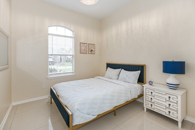 Building Photo - 18022 Dunoon Bay Point Ct