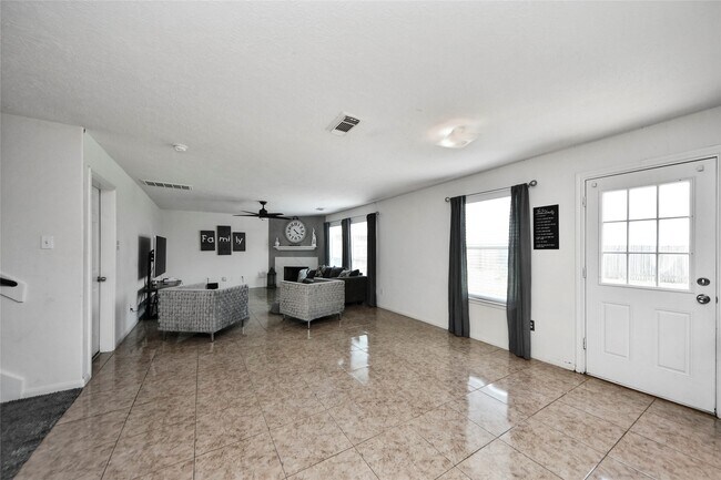 Building Photo - 9107 S Ferndale Pl Dr