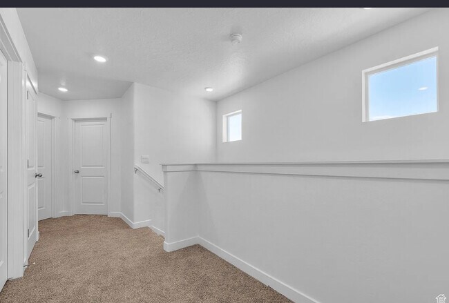 Building Photo - 241 N Salty Ln