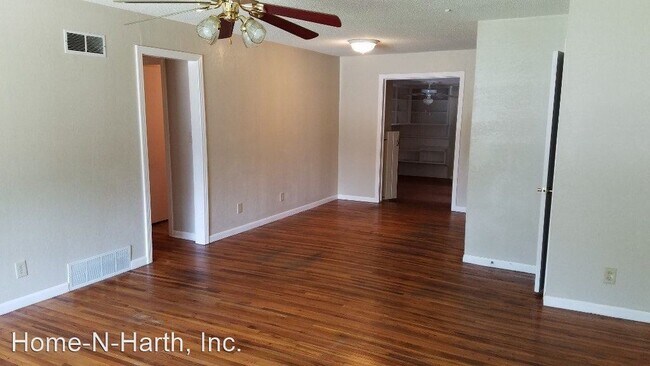 Building Photo - 6 br, 3 bath House - 5222 E Orme