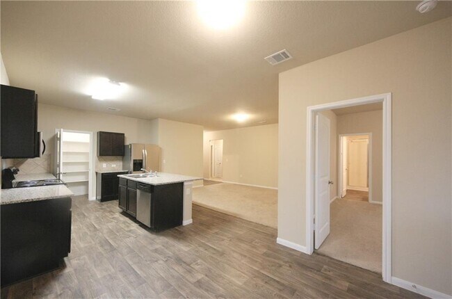 Building Photo - 6107 Diamondleaf Bend