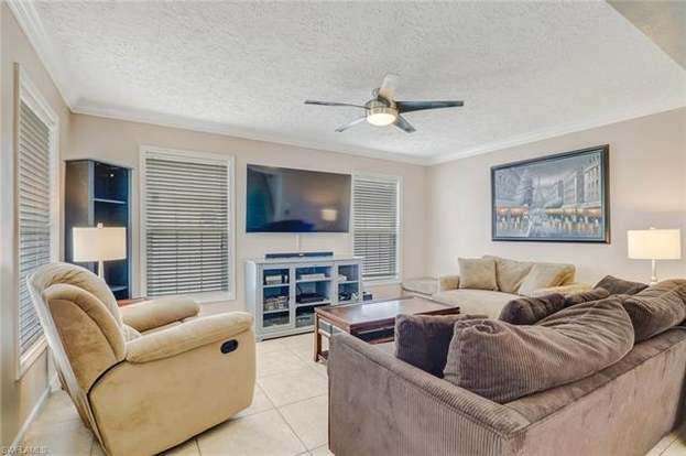 Building Photo - 406 Leawood Cir