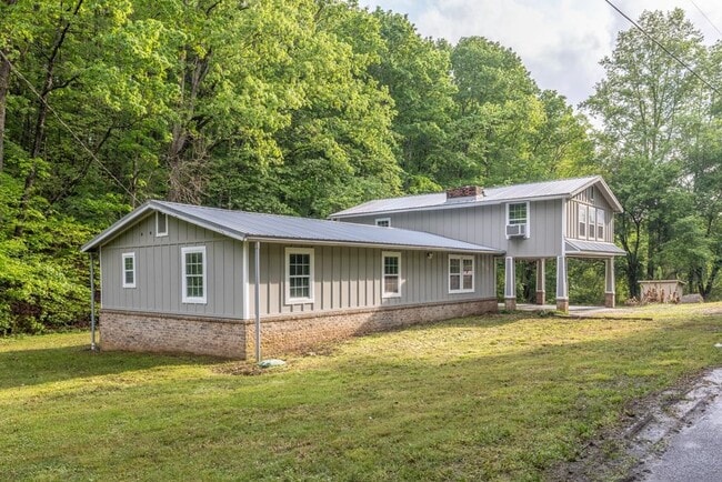 Building Photo - 168 Stringer Cochran Rd