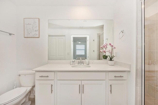 Building Photo - 12280 Wellen Golf St