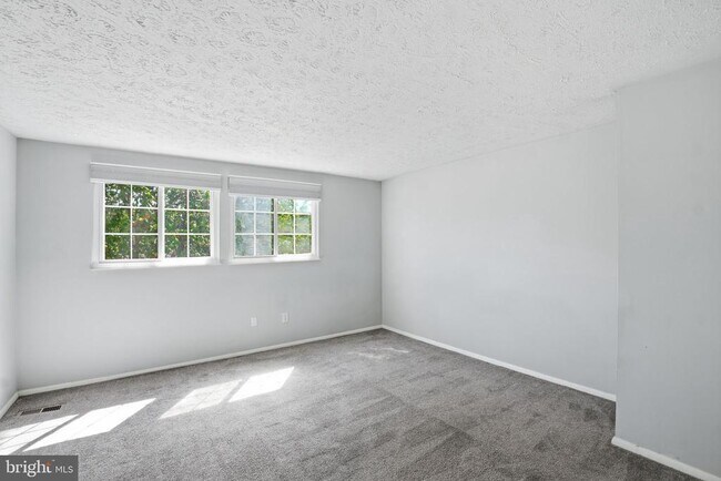 Building Photo - 4626 Brentleigh Ct