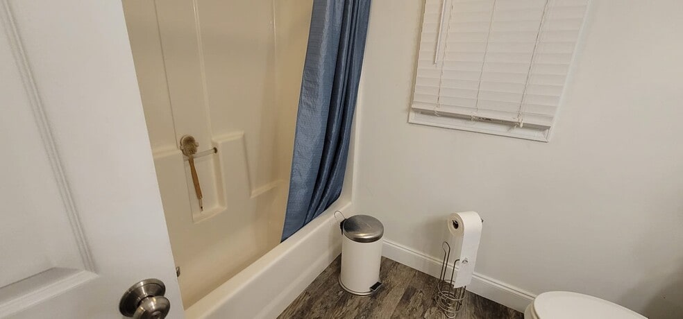 Building Photo - 3072 Planters Mill Dr