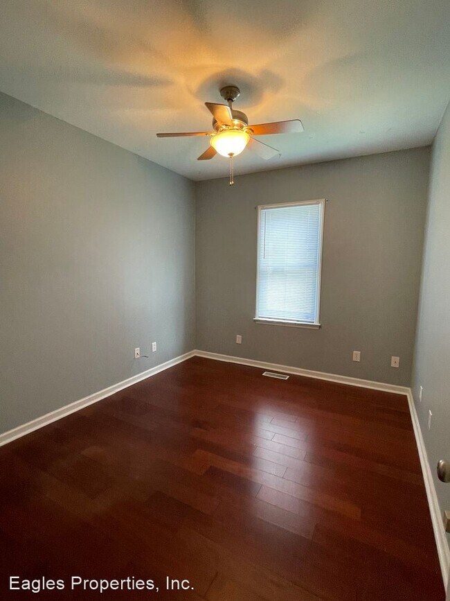 Building Photo - 3 br, 2 bath House - 406 South John Street