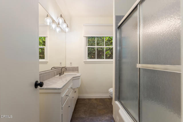 Building Photo - 5209 Alta Canyada Rd