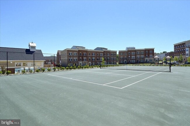 Building Photo - 452 Exchange Avenue