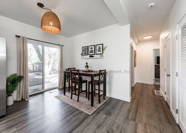 Building Photo - Charming 3 Bedroom House in South Fountain