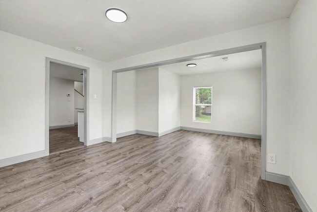 Building Photo - Beautifully Remodeled Home for Rent – Plenty of Space Inside & Out!