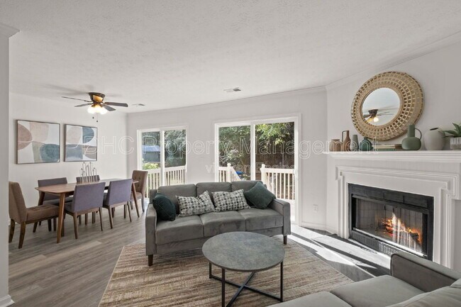 Building Photo - 3510 Ashley Station Dr SW