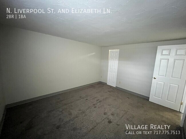 Building Photo - 75 N Liverpool St
