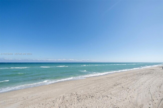 Building Photo - 3546 S Ocean Blvd