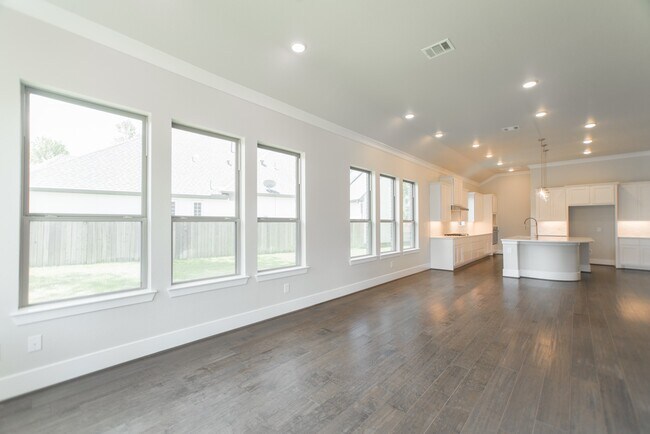 Building Photo - 49 Cassena Grove Pl