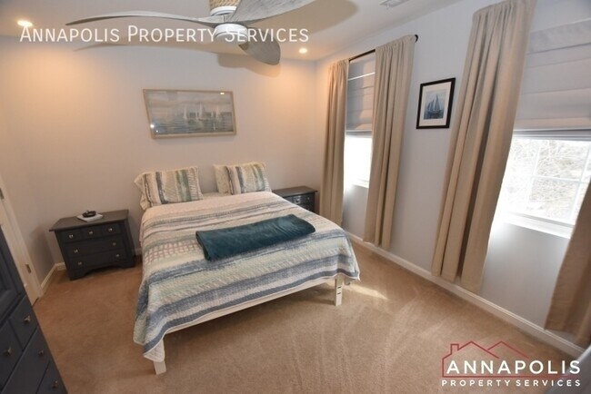 Building Photo - 1424 Anna Marie Ct