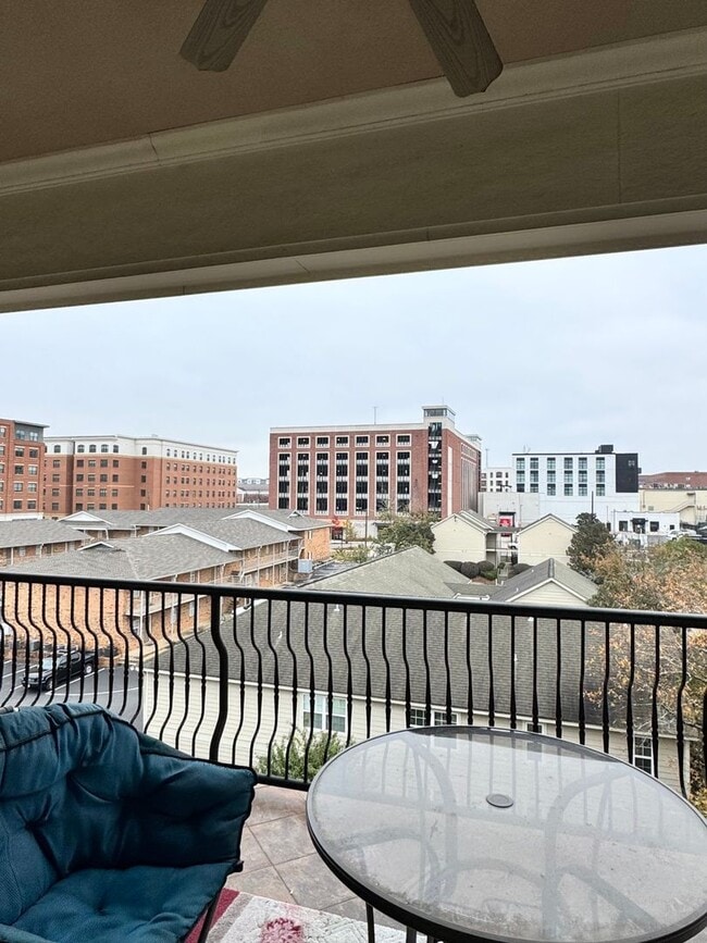 Building Photo - Unbeatable View at Legends of Magnolia Available Now!