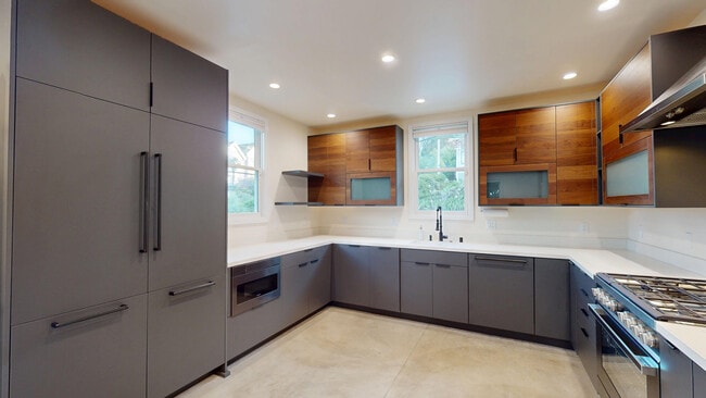 Building Photo - 3922 21st St