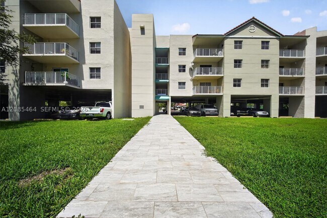 Building Photo - 8240 SW 210th St