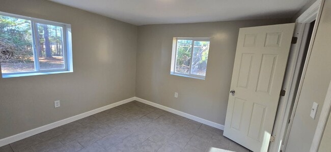 Building Photo - 20661 Monrovia Rd