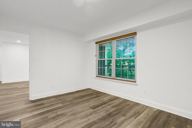 Building Photo - 3307 Wyndham Cir