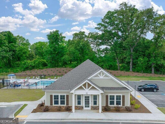 Building Photo - 45 Embry Blvd