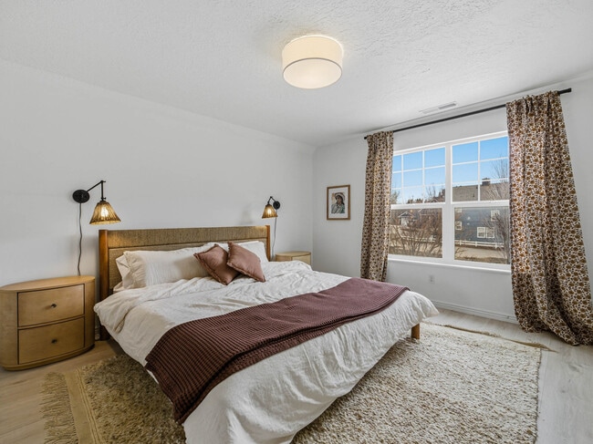 Building Photo - 4887 E Willowbrooke Cir