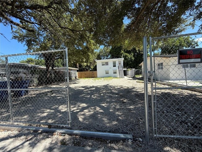 Building Photo - 3376 NW 49th St