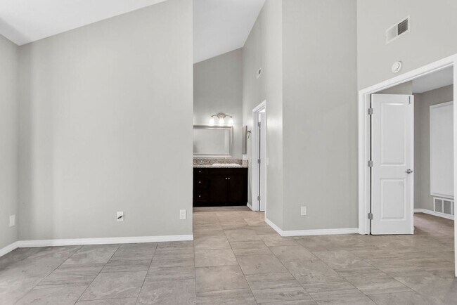 Building Photo - Beautiful single level home in Rancho Pena...