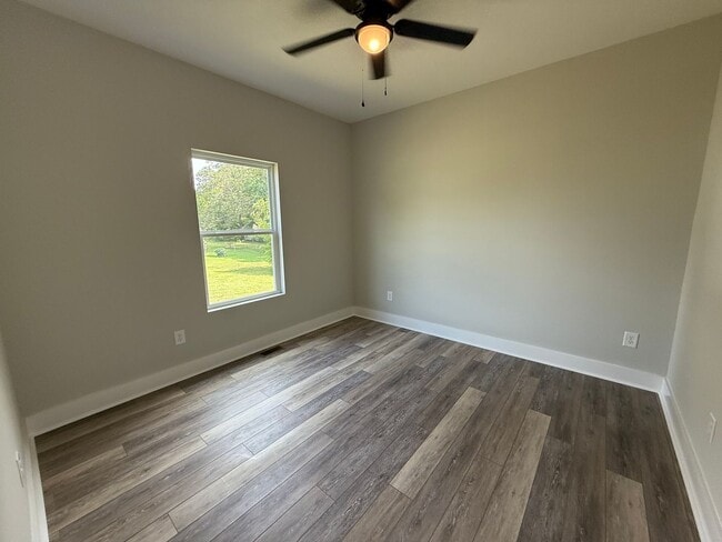 Building Photo - Newly Built 3-Bedroom Gem with Easy Highwa...