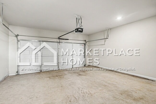 Building Photo - 318 Bertha Honey Stewart Dr