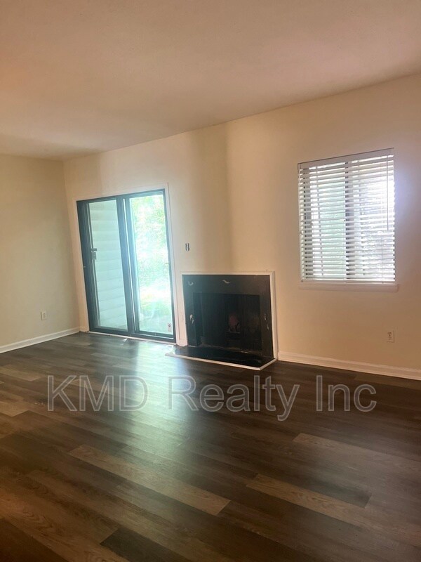 Building Photo - 3627 Maple Glen Ln