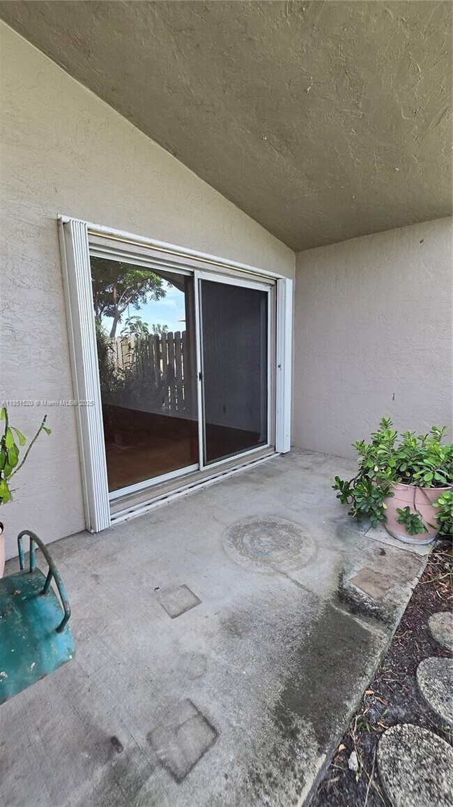 Building Photo - 3802 NW 122nd Terrace
