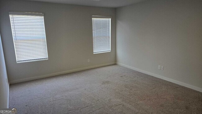 Building Photo - 17 Founders Dr