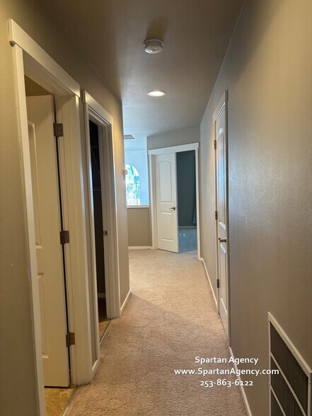 Building Photo - 13221 96th Avenue Ct E