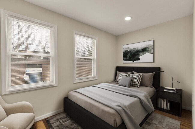 Building Photo - 4131 Hunt Pl NE