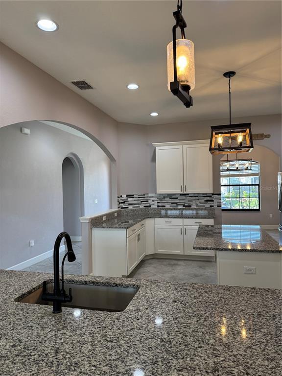 Building Photo - 1365 Evergreen Park Cir