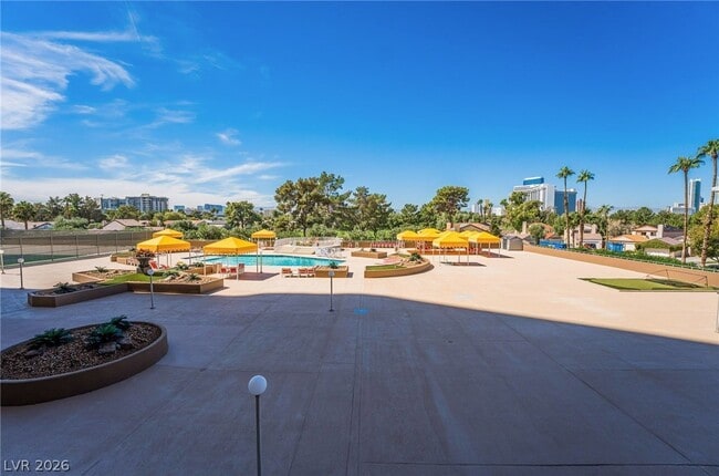 Building Photo - 3111 Bel Air Dr