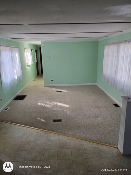 Living room - 113 Trudy Ave