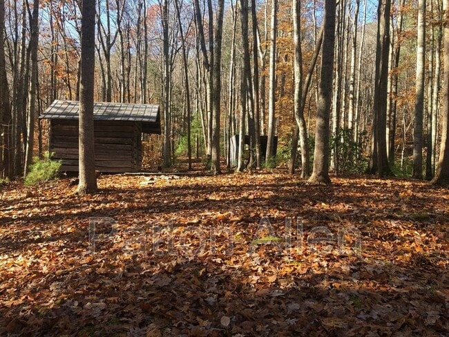 Building Photo - 575 Beaverdam Rd