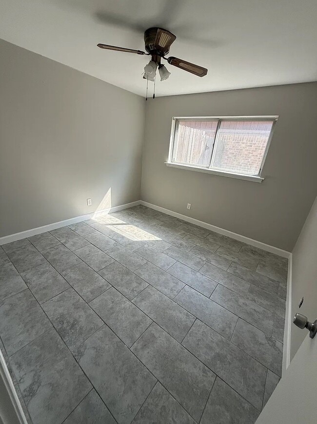 Building Photo - 14307 Lantern Ln