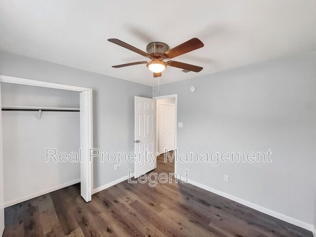 Building Photo - 109 N Heights Dr