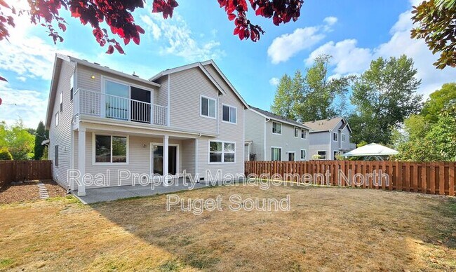 Building Photo - 2203 84th Ave NE