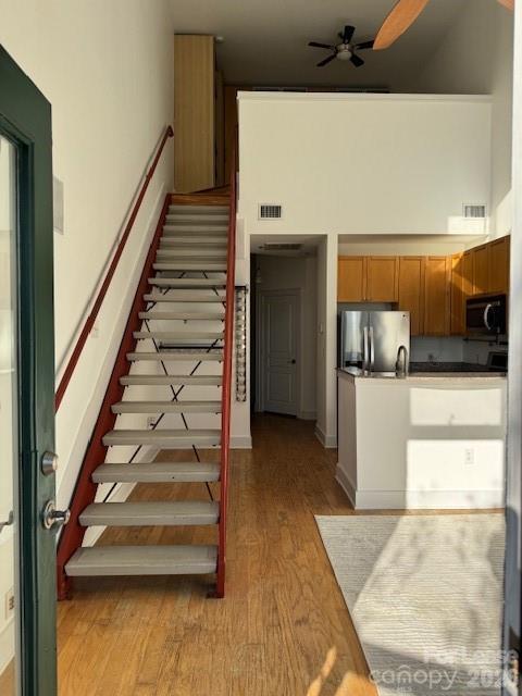 Building Photo - 115 E Park Ave