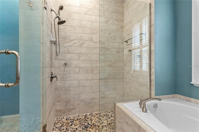 Building Photo - 1393 Stanfield Cove